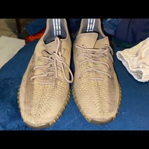 Adidas Yeezy Boost 350 V2 Earth